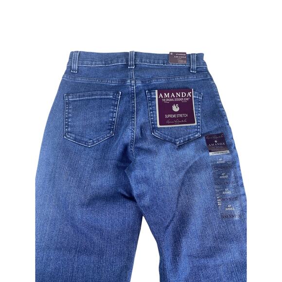 NWT women's Gloria Vanderbilt Amanda Classic Rise Supreme stretch Size 4P Jeans - Picture 8 of 9
